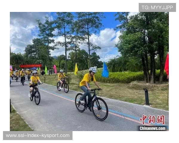 自行车队推广青少年骑行安全知识与交通法规教育,自行车骑行宣传